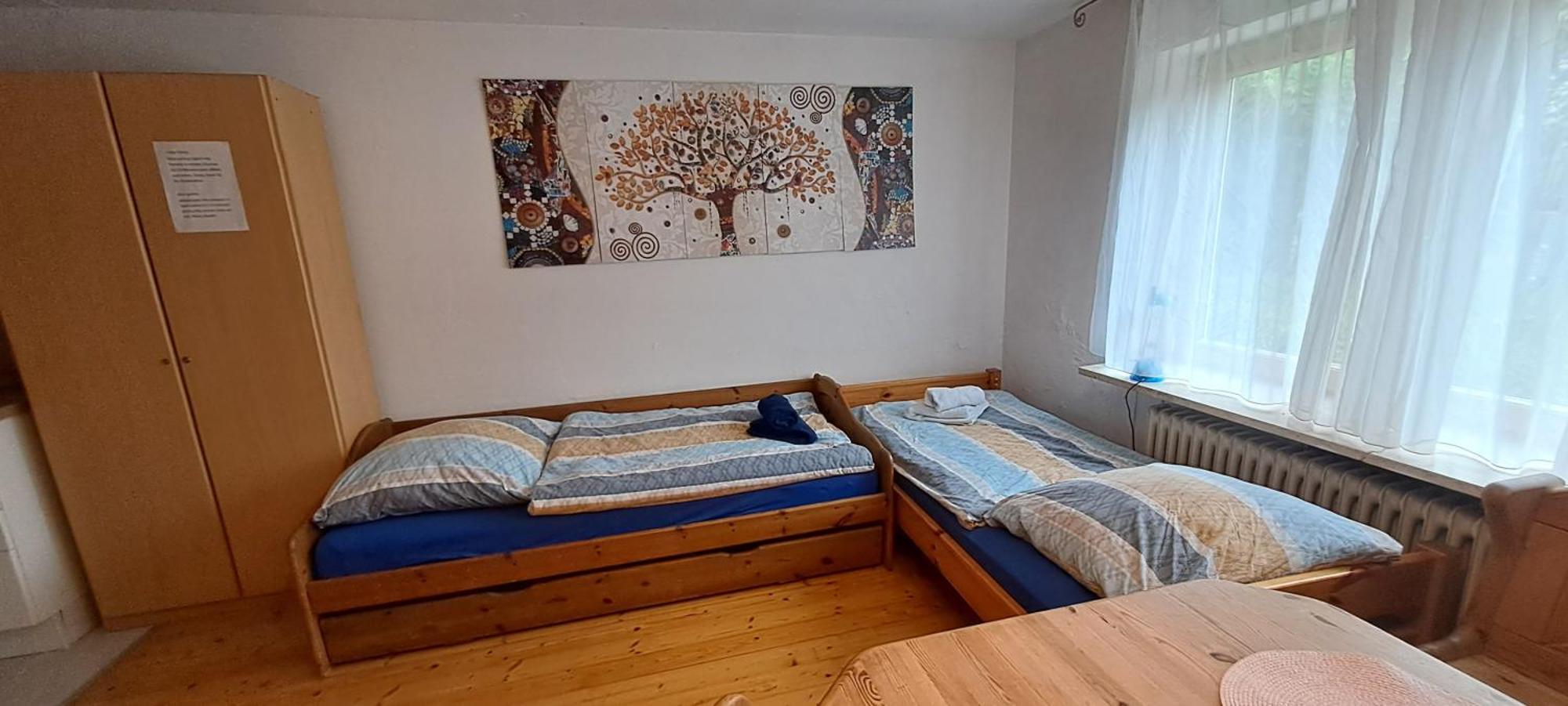 Helle Souterrainwohnung Naehe Flughafen, Landshut Und Muenchen 1 Bis 5 Personen Bruckberg Ngoại thất bức ảnh